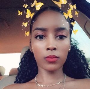 Meet your Posher, Gerri